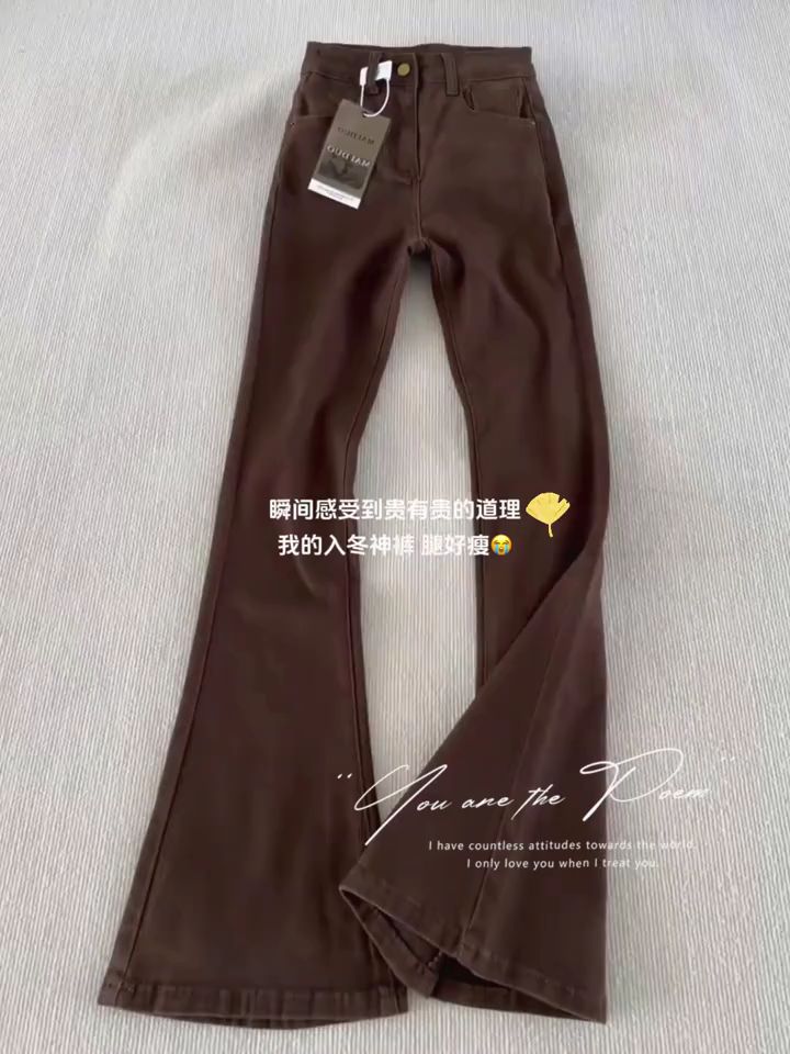 张予曦毕雯珺躺拍太权威了 深情眼 张予曦 毕雯珺 虞书欣