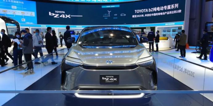 丰田全球销量大跌   一汽丰田成销量支撑独苗苗
1、日前，丰田官网发布了10月业