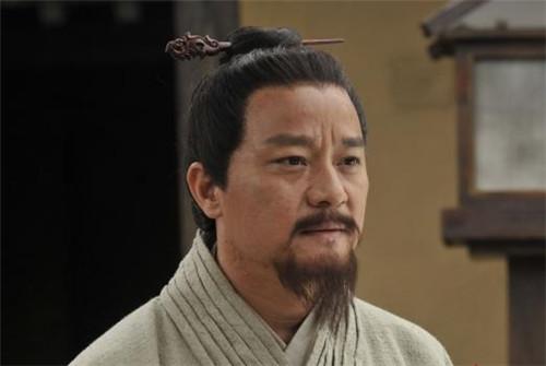 范睢：从“差点被扔进厕所”的落魄门客，到秦国CEO——他没靠祖荫、没拼颜值，只用