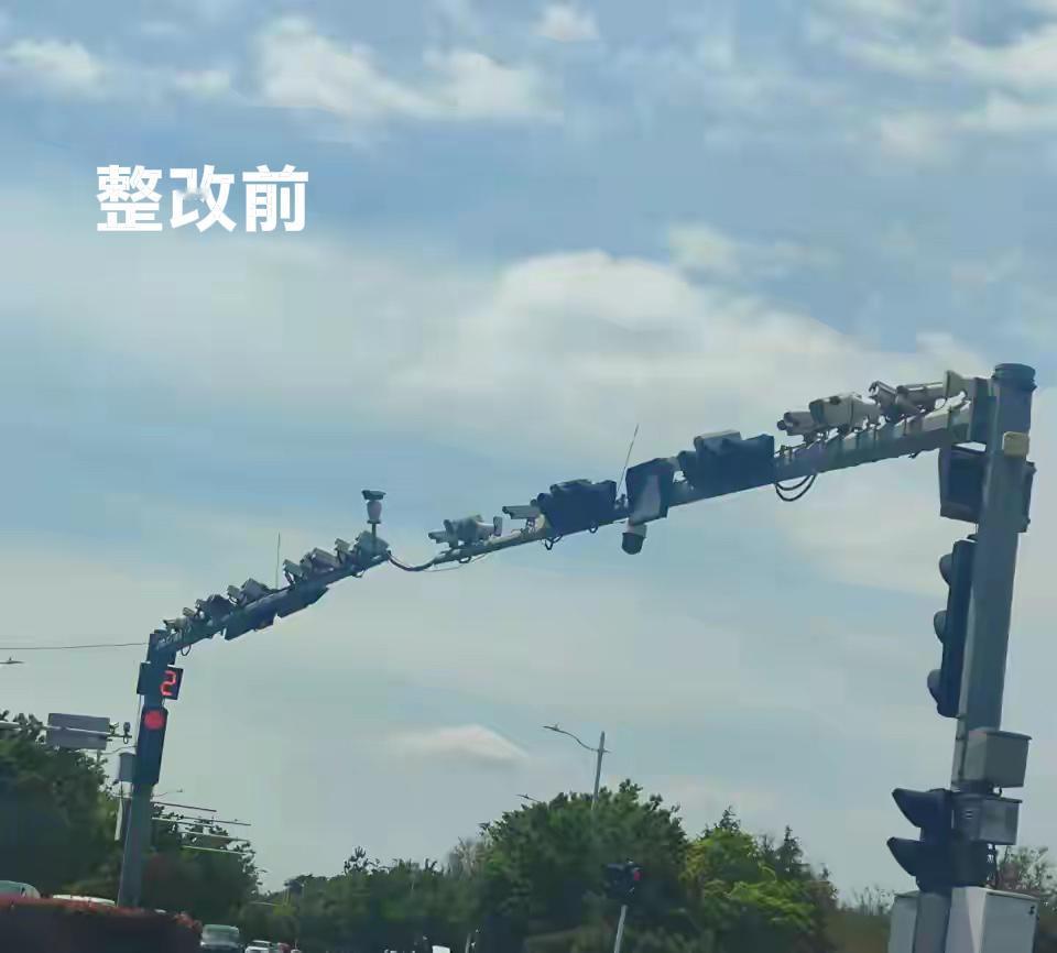 赞了！青岛城阳，一路口的监控立杆引起热议，上面装的监控设备多达数十个，面对网友质