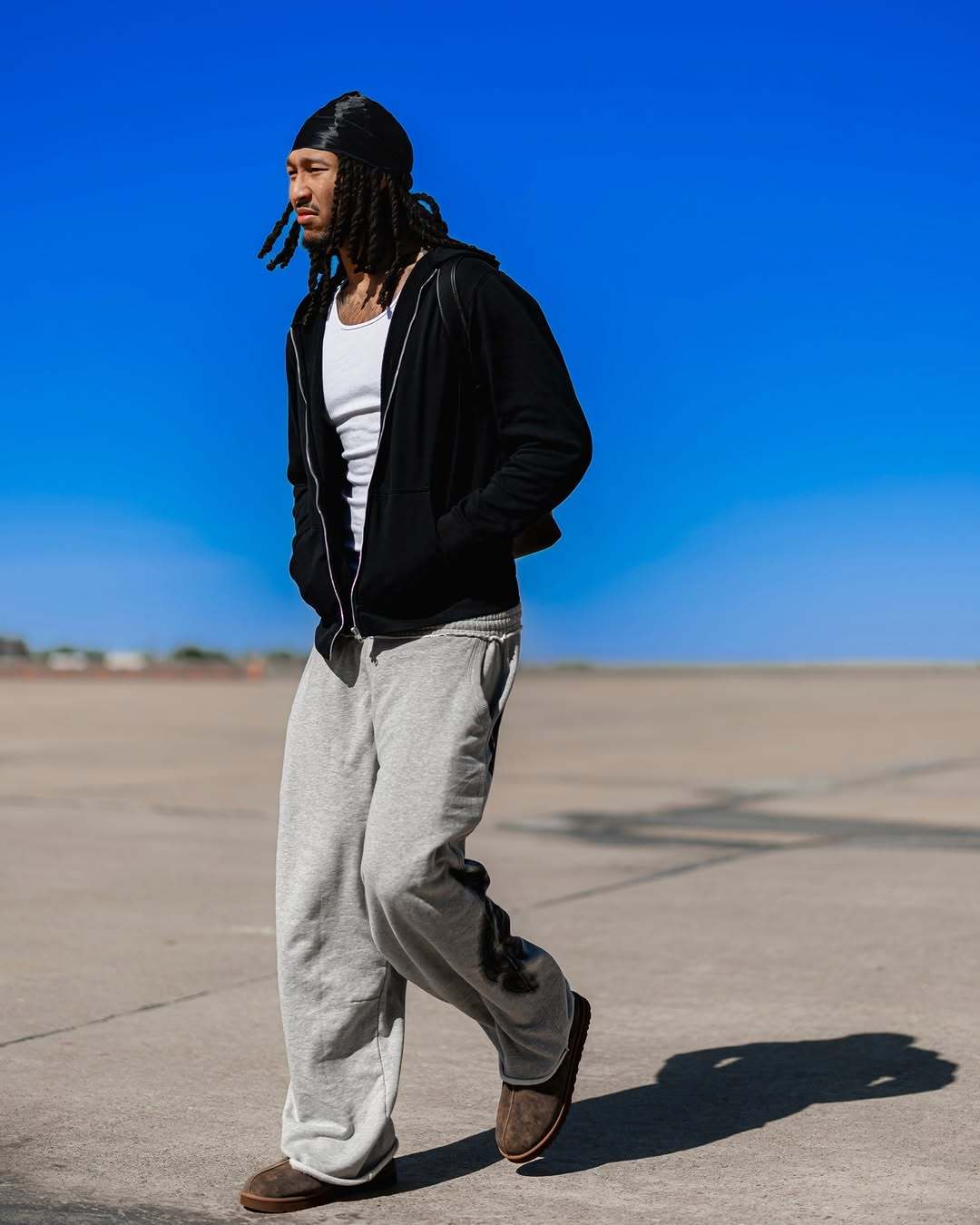 雷霆队带着一长串的伤病名单飞抵印第安纳开启三连客！雷霆双加时战胜火箭 ​​​