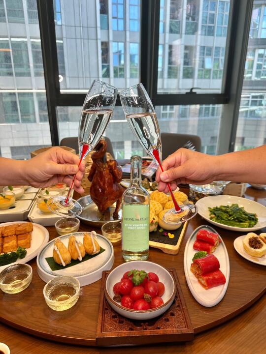 ⛰️姆新品｜40+的灰皮诺白葡萄酒居然这么好喝