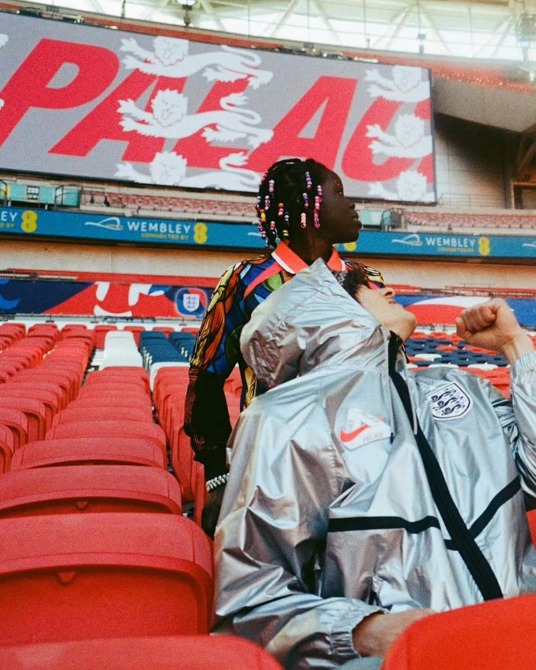 Palace 携手 Nike 与英格兰足协推出「The Three Lions 
