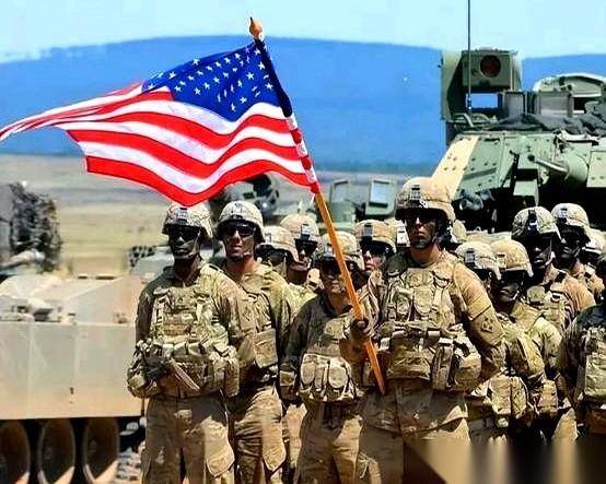 42岁。
连有过嗑药案底的，也不用特别审批了。
直接就能往军队里塞。
第一眼看到