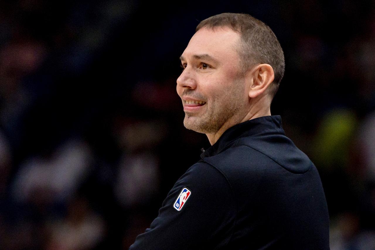 谈到掘金明天比赛轮休，掘金队记Harrison Wind：“我们不是在挑对手，伤