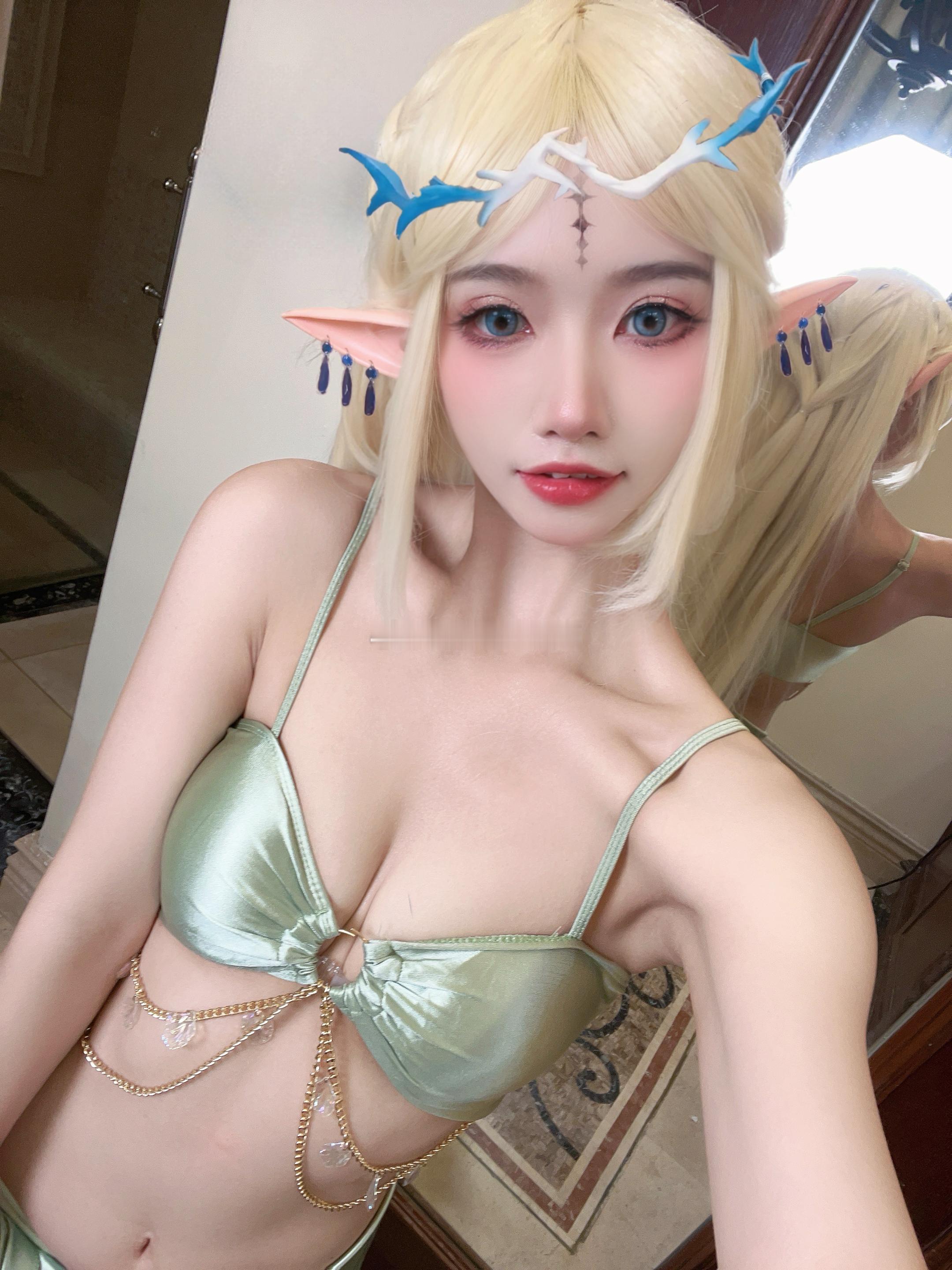 cosplay日常分享cosplay[超话]  已累瘫，结束几天的行程啦～ ​​