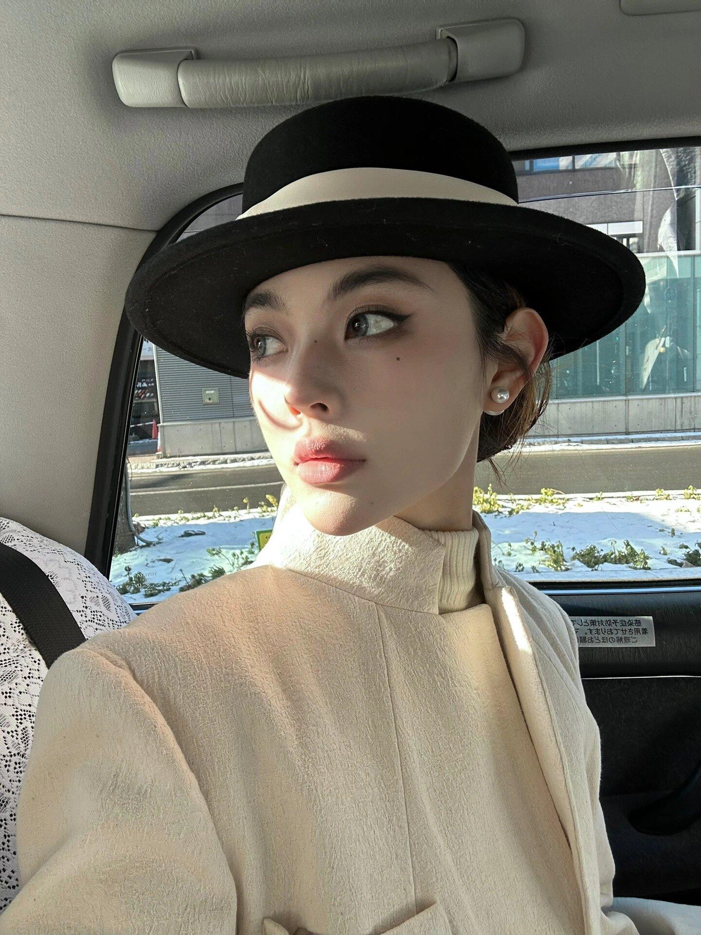 𝐒𝐡𝐚𝐫𝐞·御姐头像#女生头像# ​​​