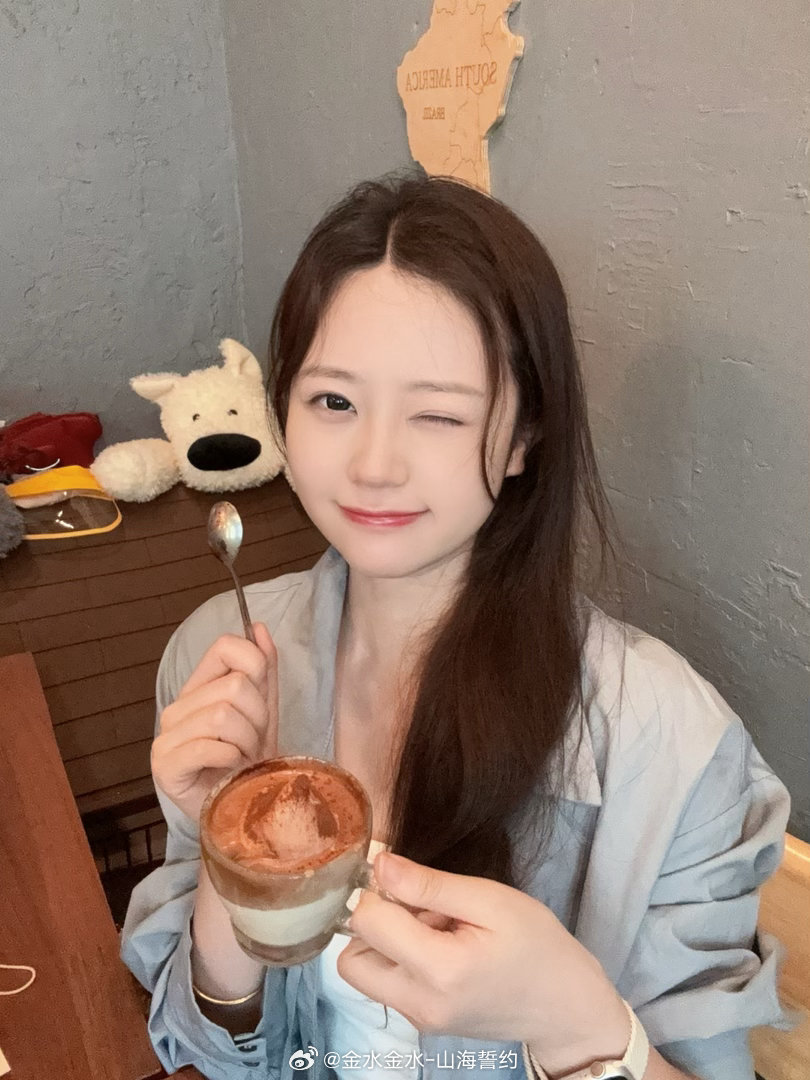 前一秒：美美出片下一秒：我的裤子😭 韩国·釜山