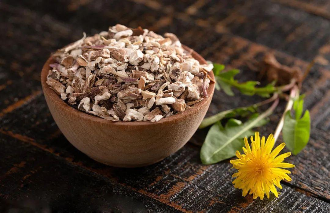 再顽固的尿频尿急，记住蒲公英王牌搭配，肾囊肿也适用，而且都用得起
 
 第一个配