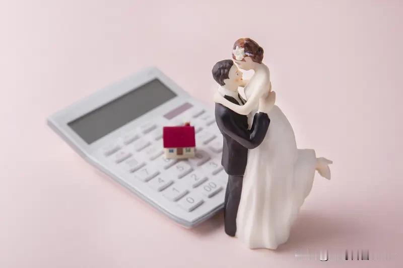 为什么未来结婚率会越来越低，真的不是年轻人一句“不想负责任”就能概括的。
202