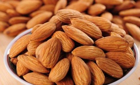 3种坚果，已被列入胆囊息肉黑名单，再爱吃也要注意 

 
我们都知道坚果是一种健