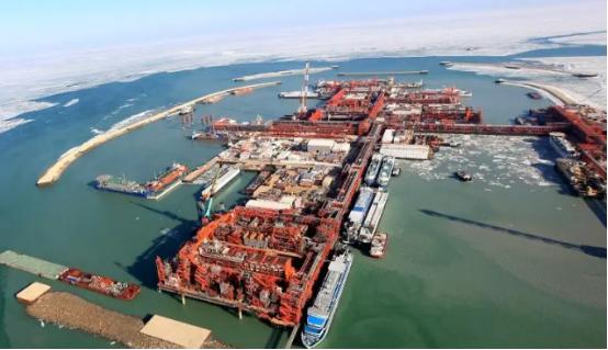 “这回中国可要栽个大跟头，把本全赔光了！”面对中国斥巨资买下卡沙甘油田的独家开采