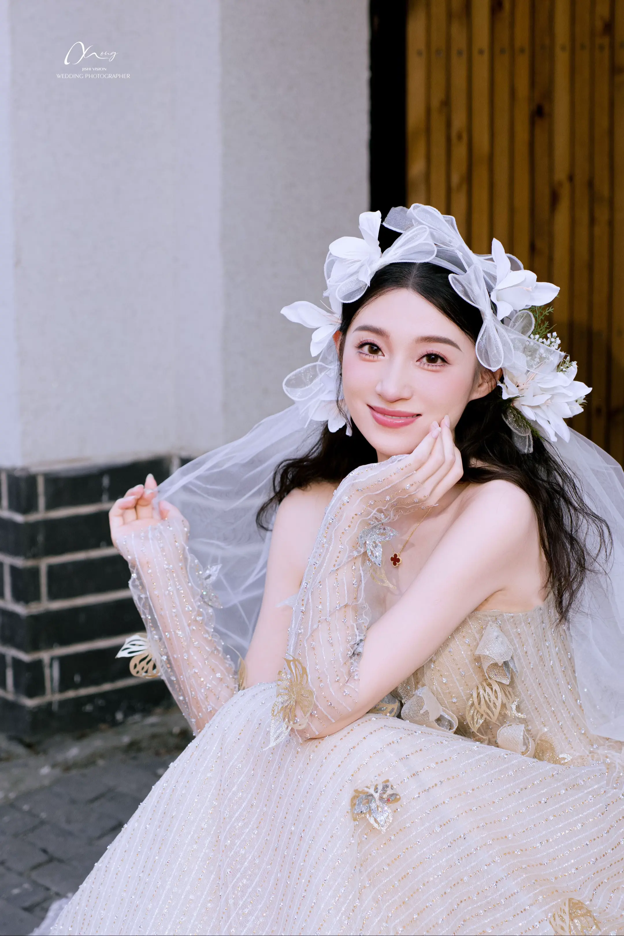 🧚🏻‍♀️