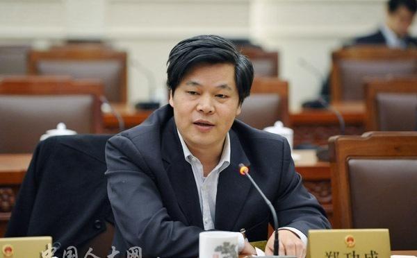 连涨了21年，但是第22次，今年迟迟未有消息，让无数老年人满心牵挂。就在大众热议