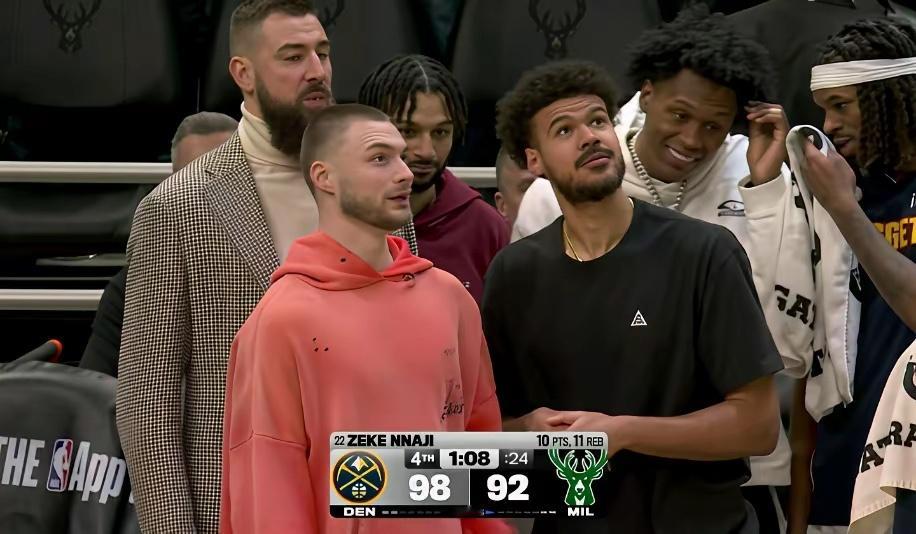 当下nba联盟：我只佩服掘金！！！太疯狂了，超级残阵掘金再次战胜了字母哥的雄鹿，