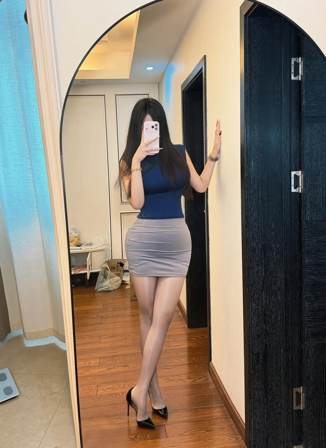 如何穿搭才能展现气质和高贵?