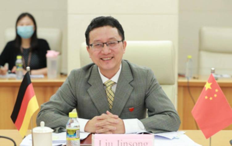 澳洲媒体至于慌成这样吗？只是传闻刘劲松接任驻澳大使就集体焦虑！张口就扣战狼标签，