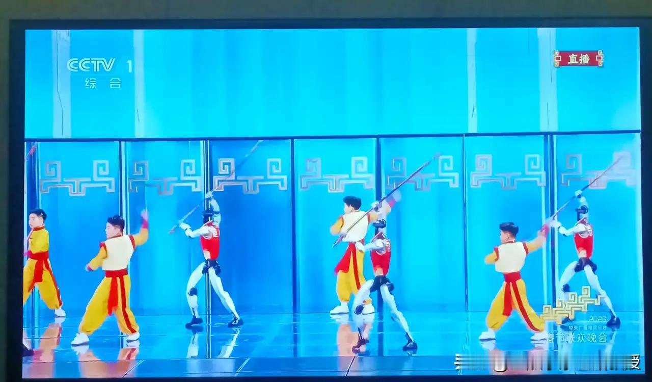 燃炸！春晚宇树机器人直接秀翻全场，国产实力太硬核！

当今世界，科技的发展日新月