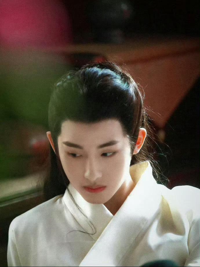 董思成叶限纨绔味儿梦回五福临门 ✒️董思成叶限气质太贴脸，温润风雅又暗藏野心，那