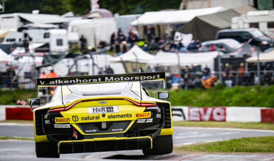 阿斯顿马丁宣布，旗下的Vantage GT3赛车，会参加2026勒芒24小时耐力