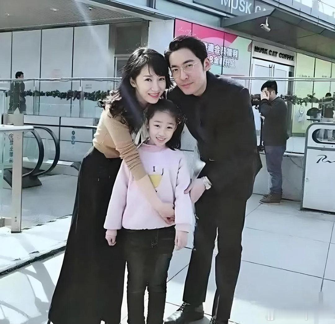 原来女演员李念的老公是林和平呀 