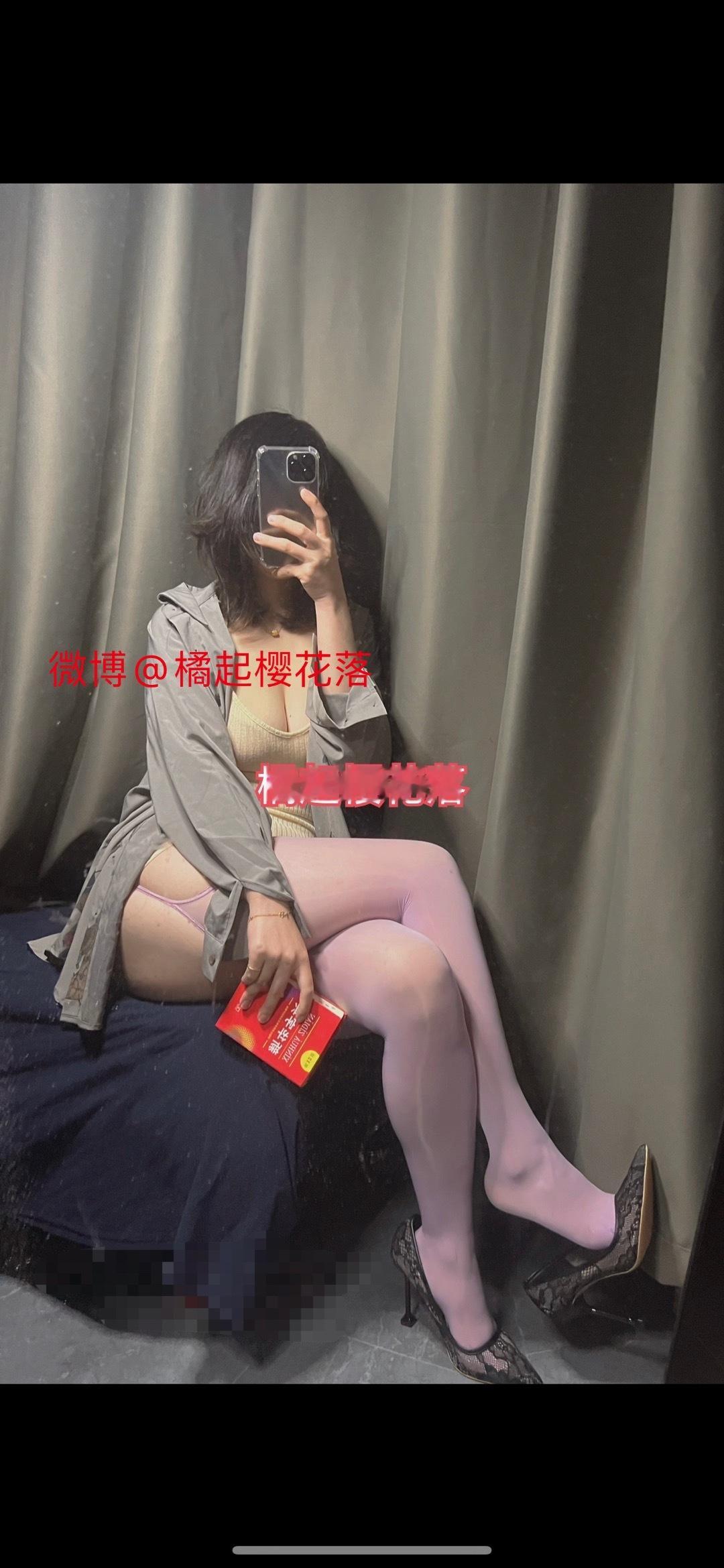 22年还是羞涩了一些 