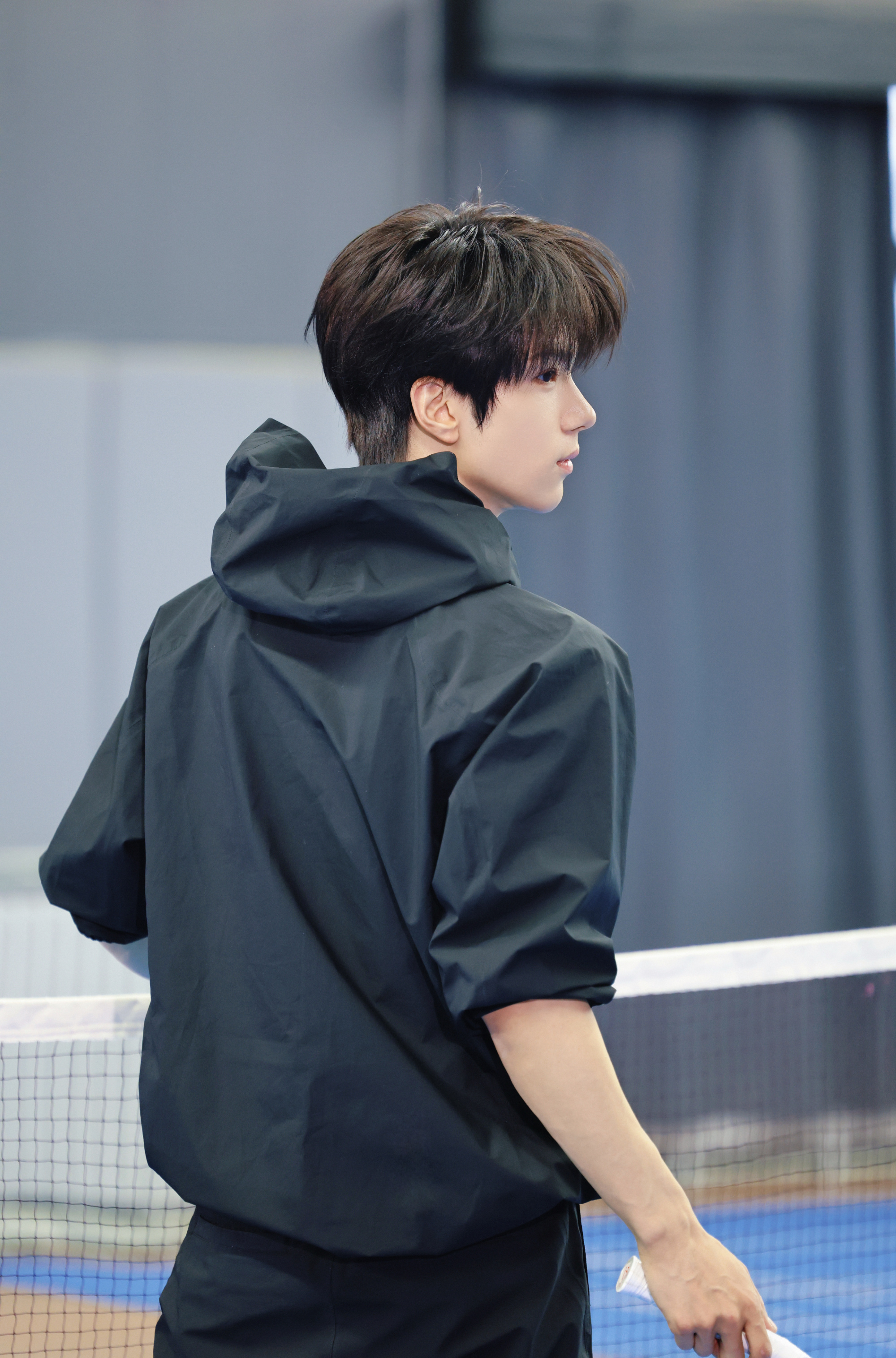 1.田曦薇跟王骁合作的《擒贼记》，原计划这个月播出来着，现在要往后挪了，具体时间