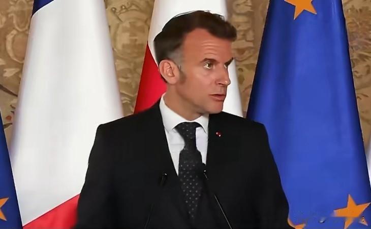 法国总统马克龙声称:“关于过去几个小时霍尔木兹海峡发生的事，法国并未参与其中，也