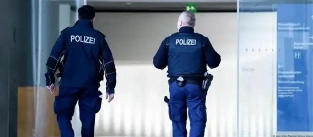 44岁中国男子德国强奸4名中国女性，并将犯罪过程拍下，知情人：系汽车公司IT经理