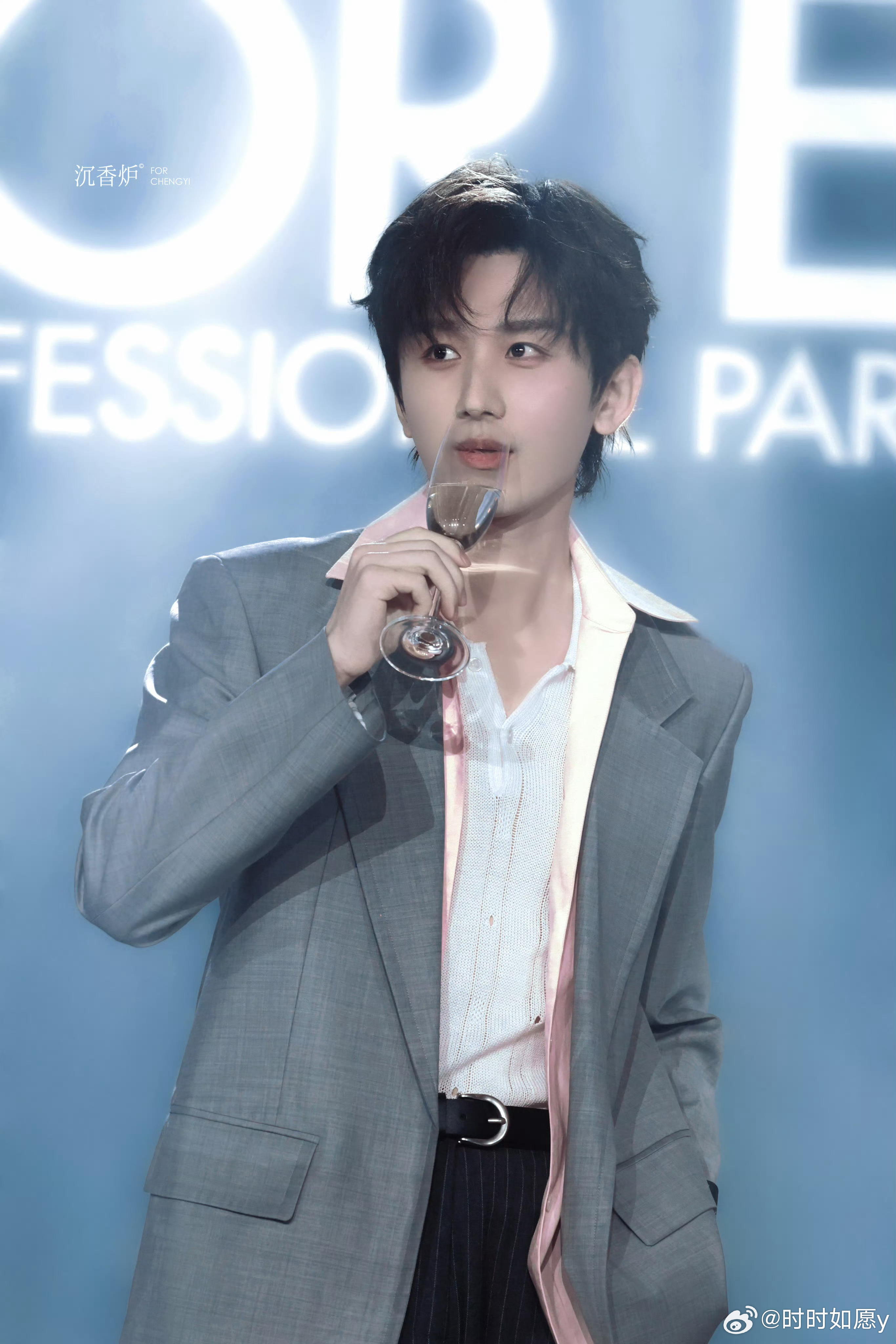 成毅两京十五日cy成毅朱瞻基他的希望扎根在他心中，又释放于他的状态中，“也希望快