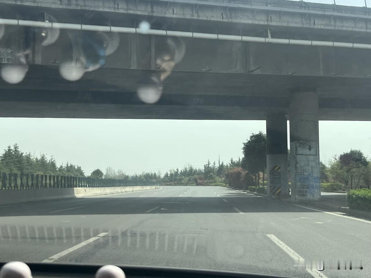回家的时候感觉路途好像变近了。