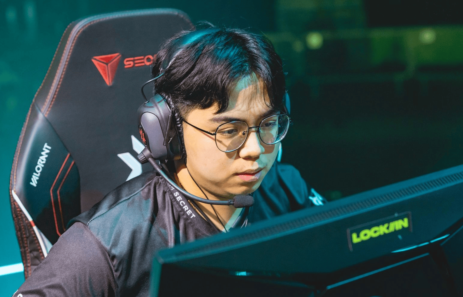 invy：请大家多多支持踏上新旅程的我，我会竭尽全力做好