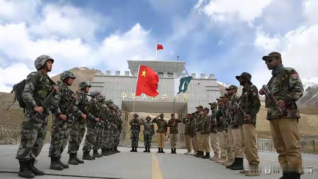 中东彻底变天！巴铁重兵进驻两大产油国，美国百年霸权根基轰然松动
 
中东地缘格局