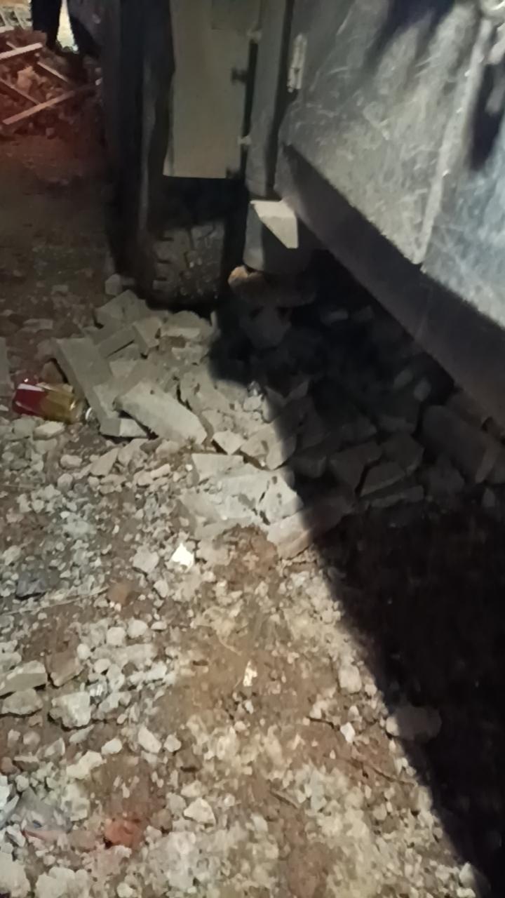 中午十二点，刚睡着几分钟，一个电话打进来，推销酒的！挂了电话这一个小时我都在心里