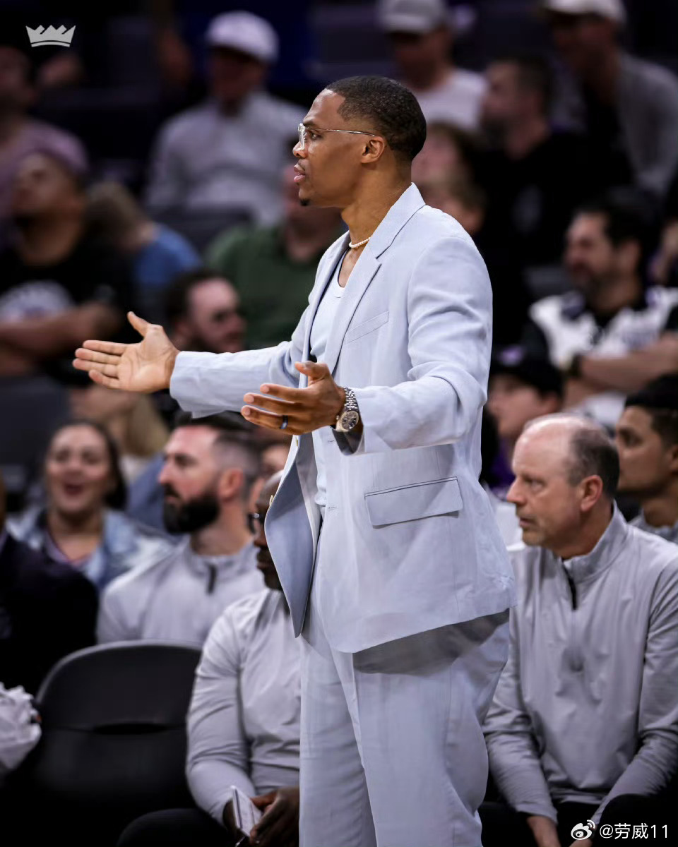 上次交手威少在重挫快船，今天快船赢了国王28分快船vs国王