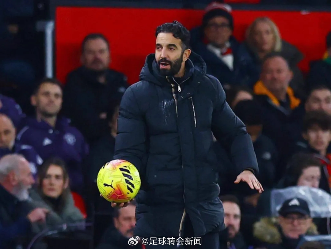 阿莫林在赛后新闻发布会上被问到曼联一月份的引援计划时表示，他们不会恐慌买人。阿莫