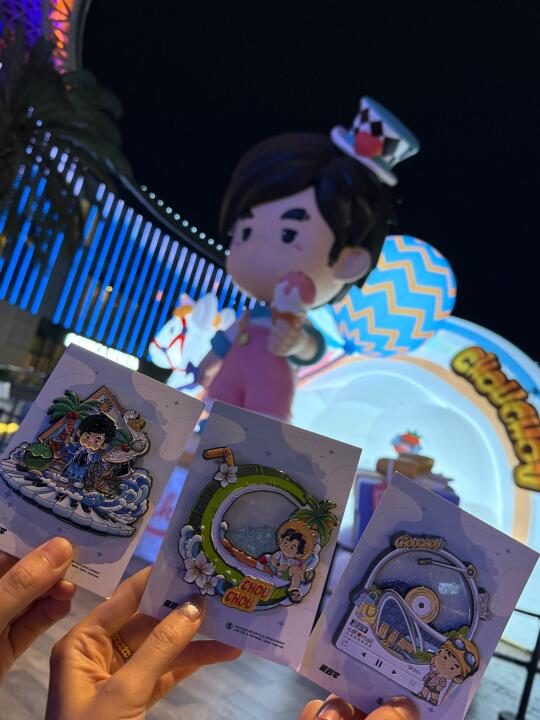 在三亚！周杰伦打卡领周边啦快去冲！