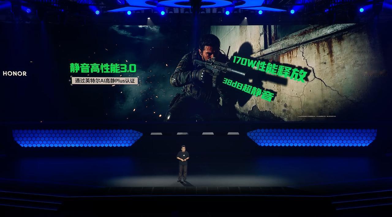 可以，荣耀也在不断洞察细节。游戏本也针对静音表现做了专门的优化。对于宿舍党来说，