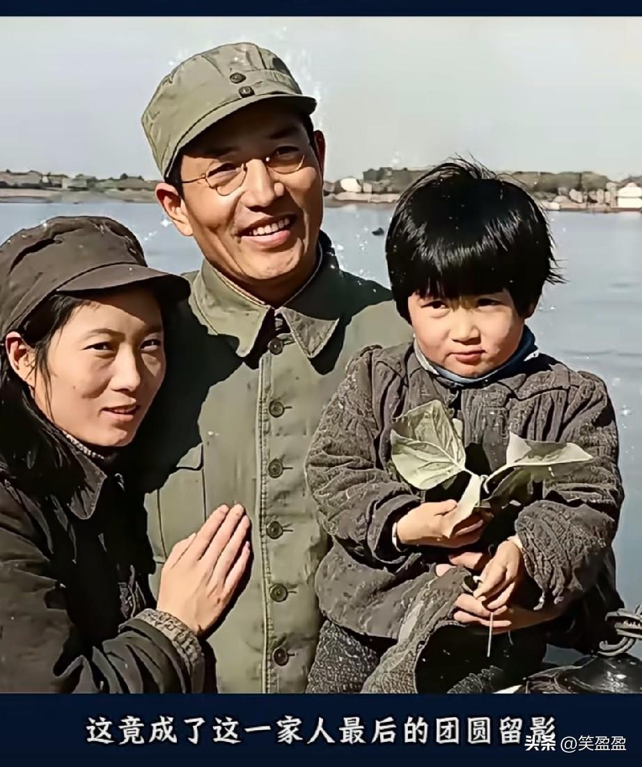 谁也不曾想到，拍完这张照片不久，朱瑞在辽沈战役攻打义县时不幸触雷牺牲。
这竟成了