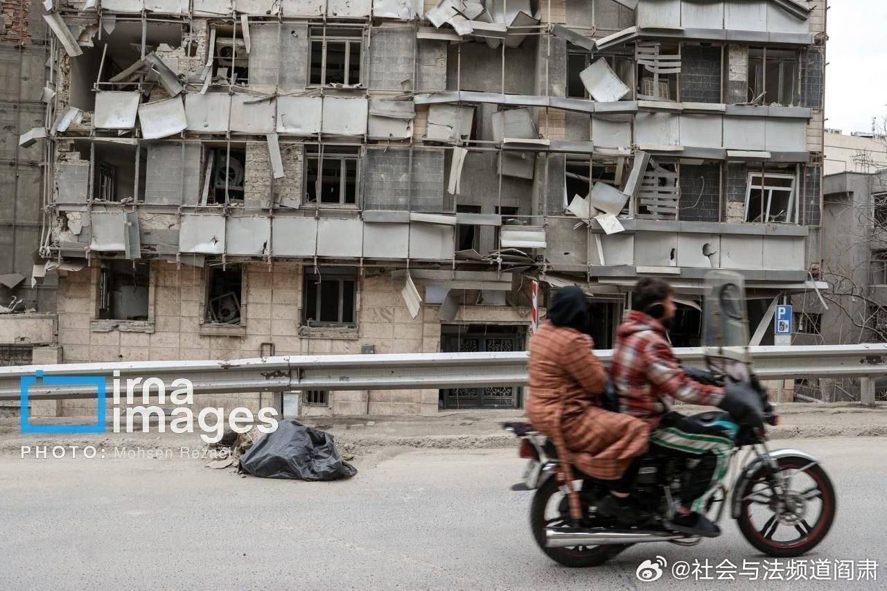 阎肃观察肃言肃语伊朗一医院遭袭后画面【伊朗7处医院和急救站遭打击】当地时间3月1