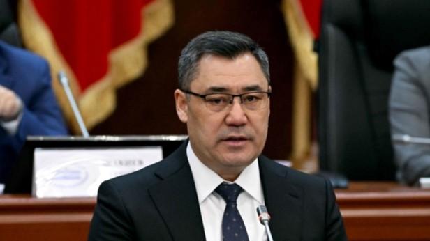 这就挺有意思了，吉尔吉斯斯坦总统扎帕罗夫居然公开认亲，说自己流着汉朝名将李陵的血