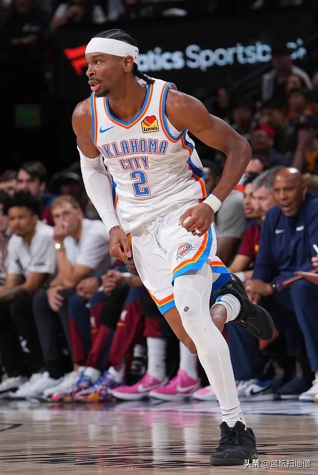 青春风暴席卷NBA。
雷霆赢下天王山，西部决赛也逐渐明朗，亚历山大vs爱德华兹联