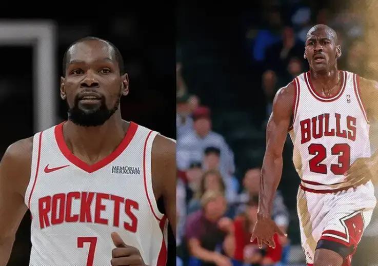 杜兰特冲进历史得分榜前五了。但大家讨论的却是，他退役前，能不能挤进前三？

这事