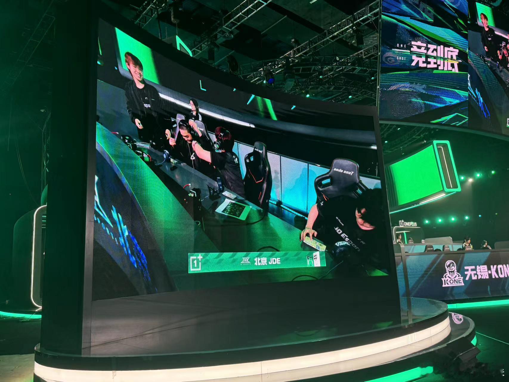 #伞兵再获单场MVP##伞兵职业生涯六周年#六周年，新辉煌！伞兵用单场 MVP 