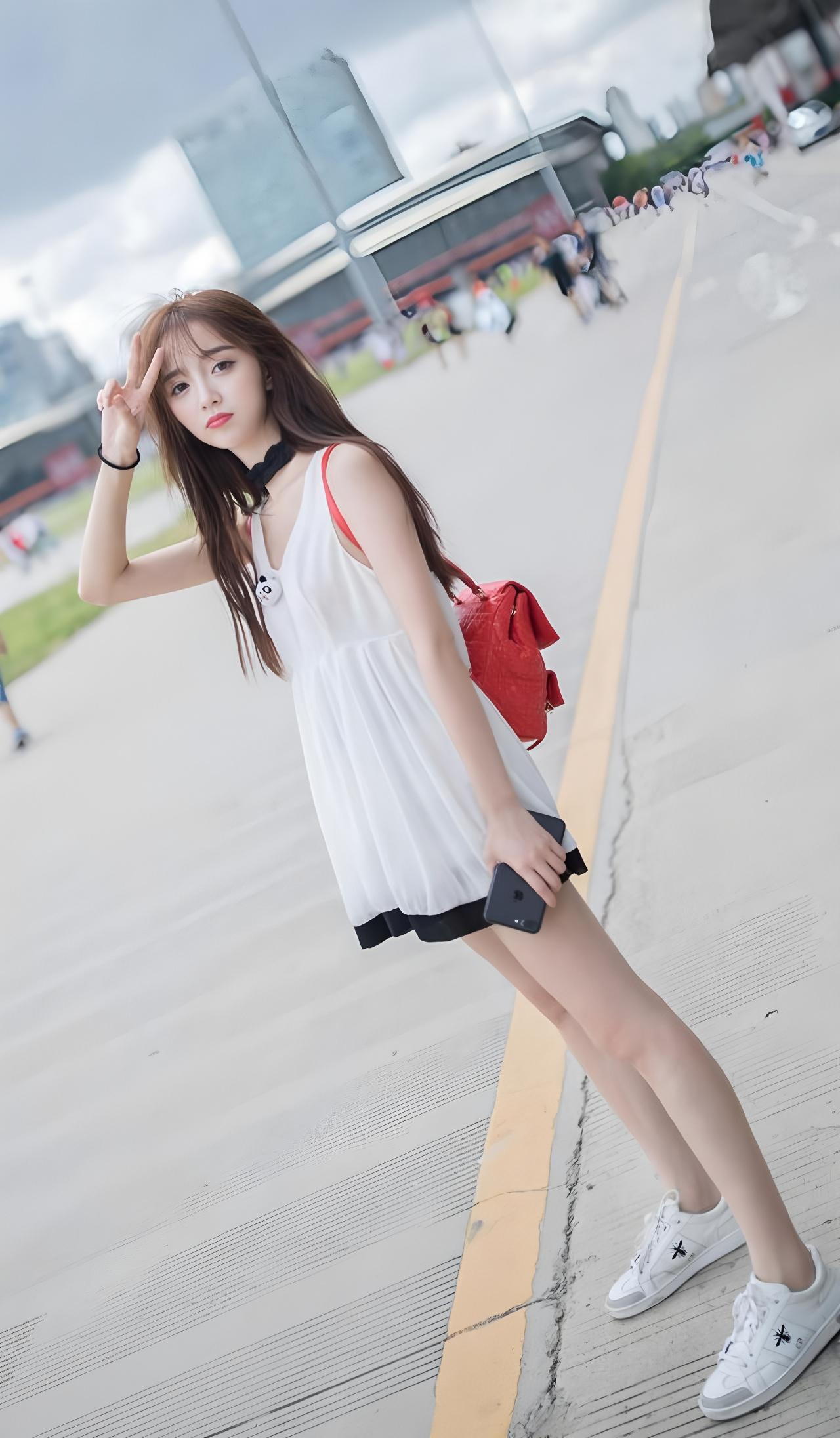 女人如何穿出含蓄的性感?