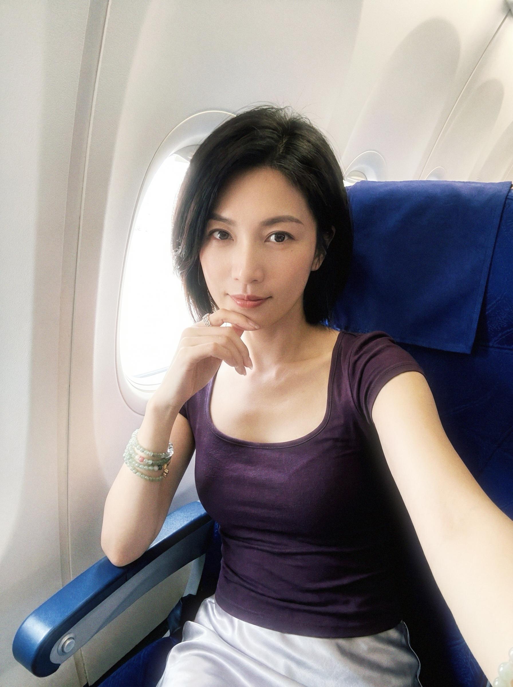 听说紫色很有韵味。朋友说我长得怎么人山人海的… 真的假的哈哈
