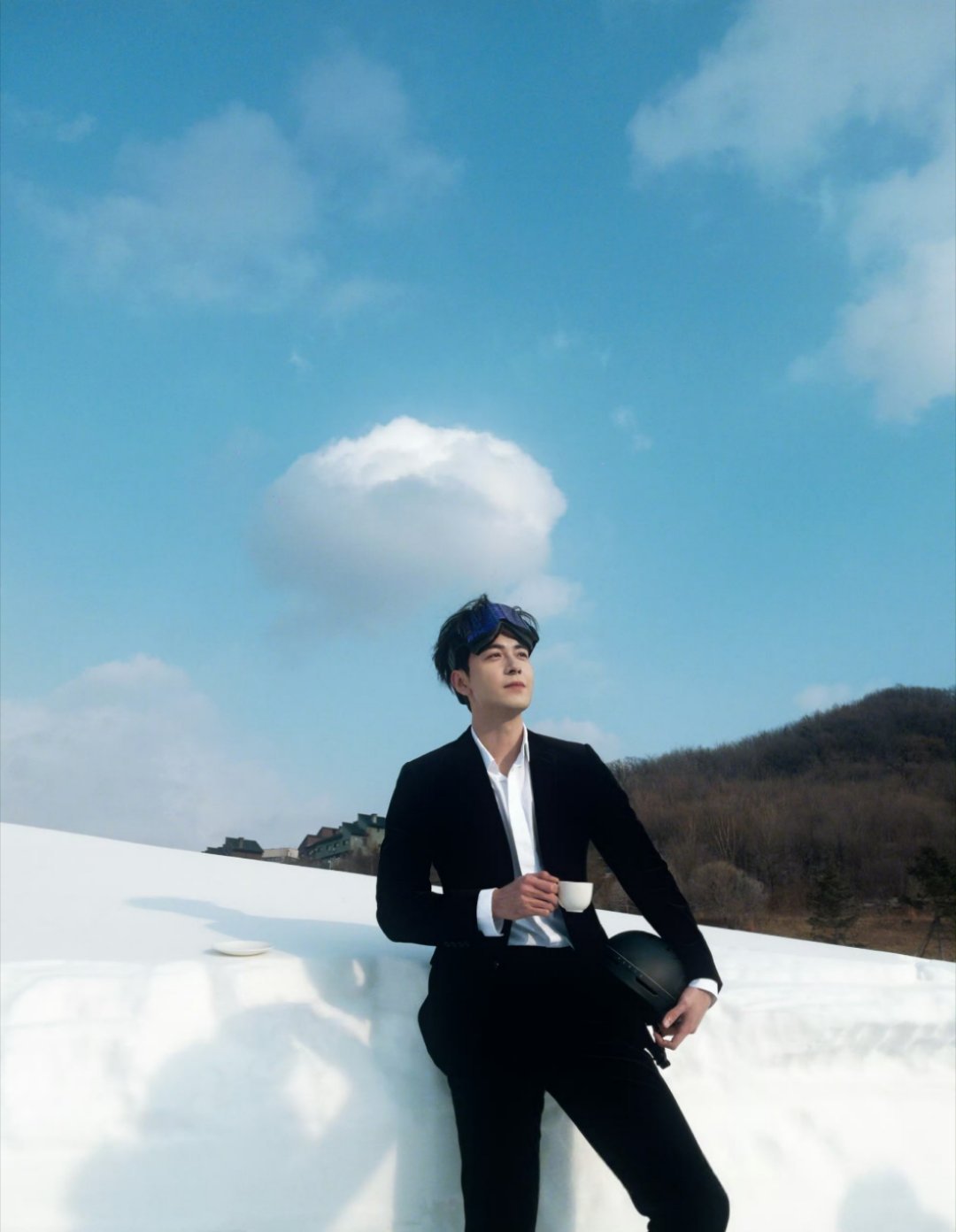 陈星旭北京的初雪给我寄来点！冬天快乐，这个冬季有你更温暖！ 