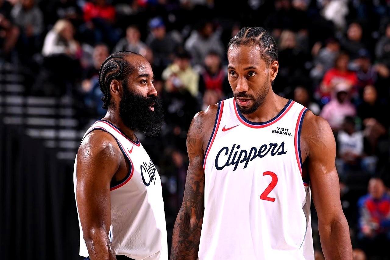 哈登31分加时绝杀，快船升第10！
 
没有小卡，前三节哈登三分15中2，全队落