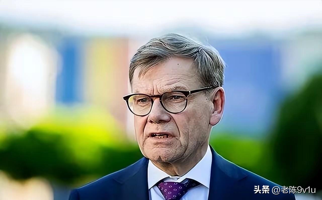 默茨欲向格陵兰派兵挡美国德军专家称或引爆北约内战默茨计划向格陵兰派驻联邦国防军（