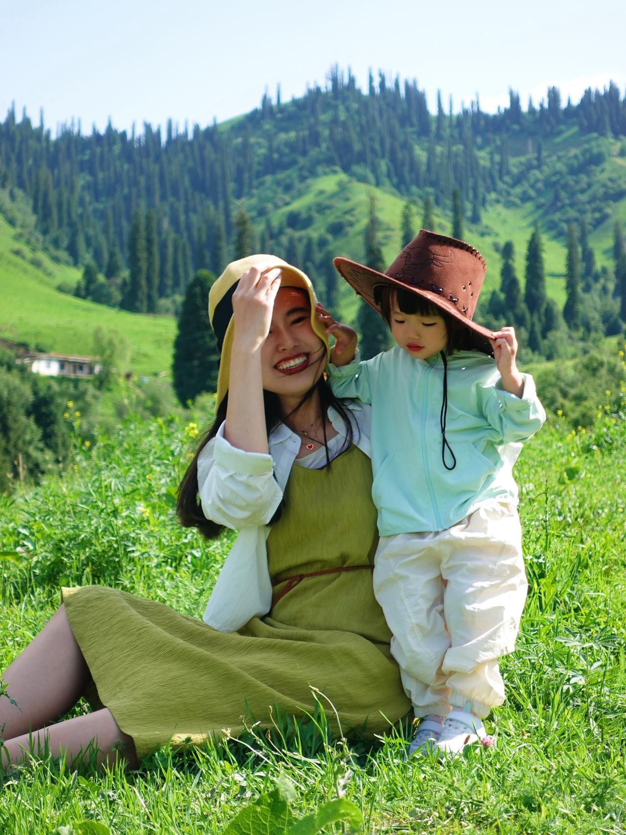 新疆小环线来了~新疆旅游 伊犁旅游 赛里木湖 那拉提草原 安安牵手 @安安牵手旅